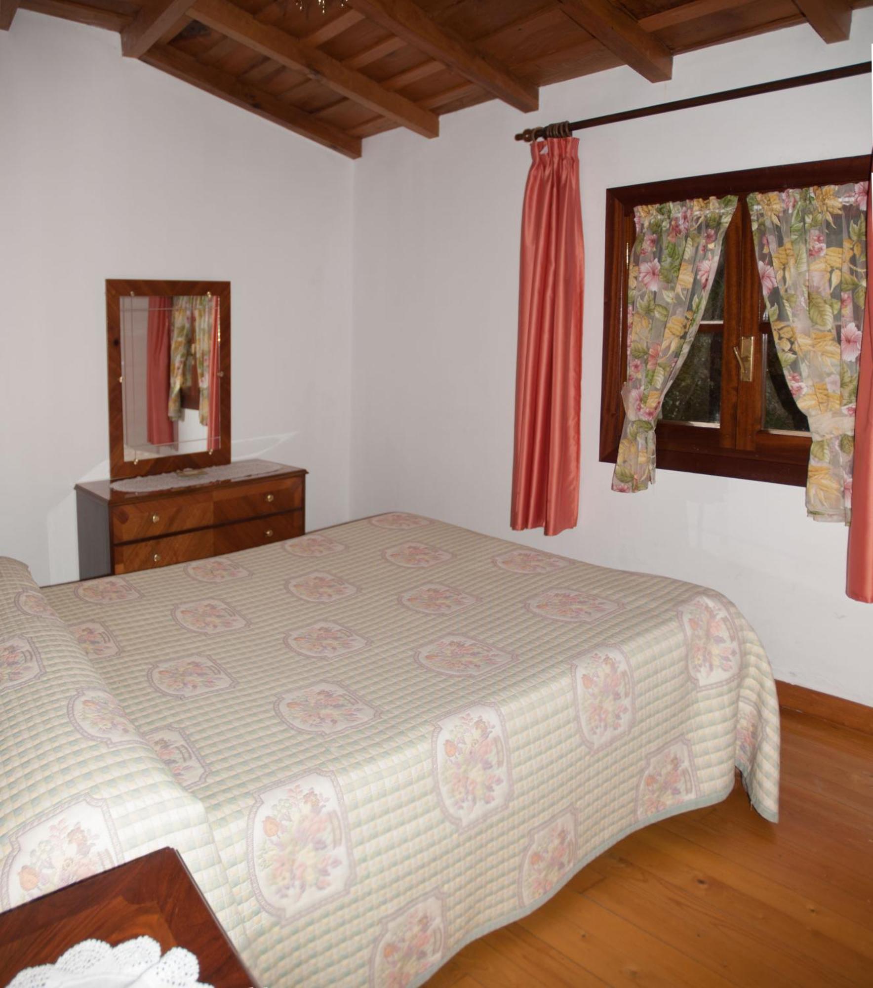 Posada Sobrevilla Espinama Room photo
