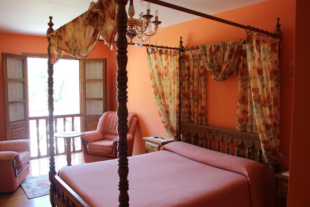 Posada Sobrevilla Espinama Exterior photo